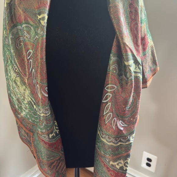 NEW Shimmery Multicolor Paisley Scarf 48X48 Absolutely Beautiful NEW. ELEGANT - Picture 7 of 11
